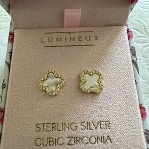 Lumineux Mother of Pearl Clover Studs Earrings